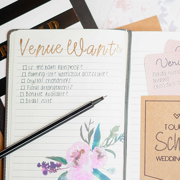 5 Things to Bring to the First Meeting with Your Wedding Planner