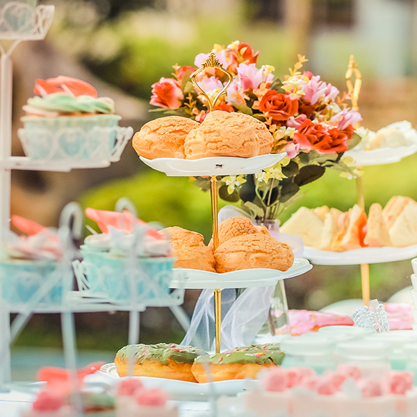 How to Choose a Wedding Caterer